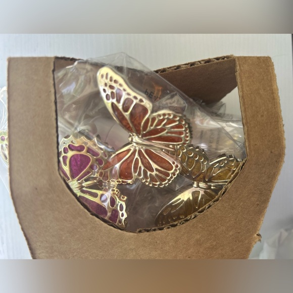 Butterfly Trio Wallflowers Plug - Picture 3 of 3